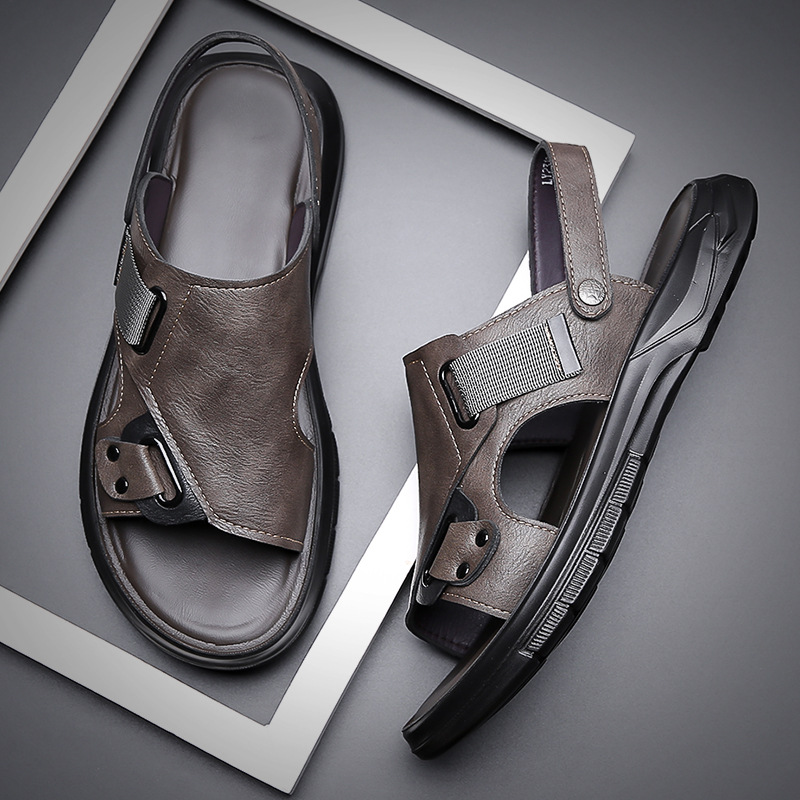 Gran tamaño de verano nuevos zapatos de playa para hombres al aire libre transpirables suela suave para usar zapatillas de papá un cabello