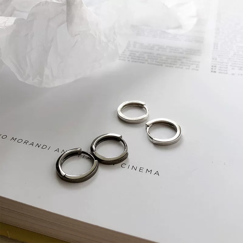 Universal design earrings, ring, brand jewelry, simple and elegant design