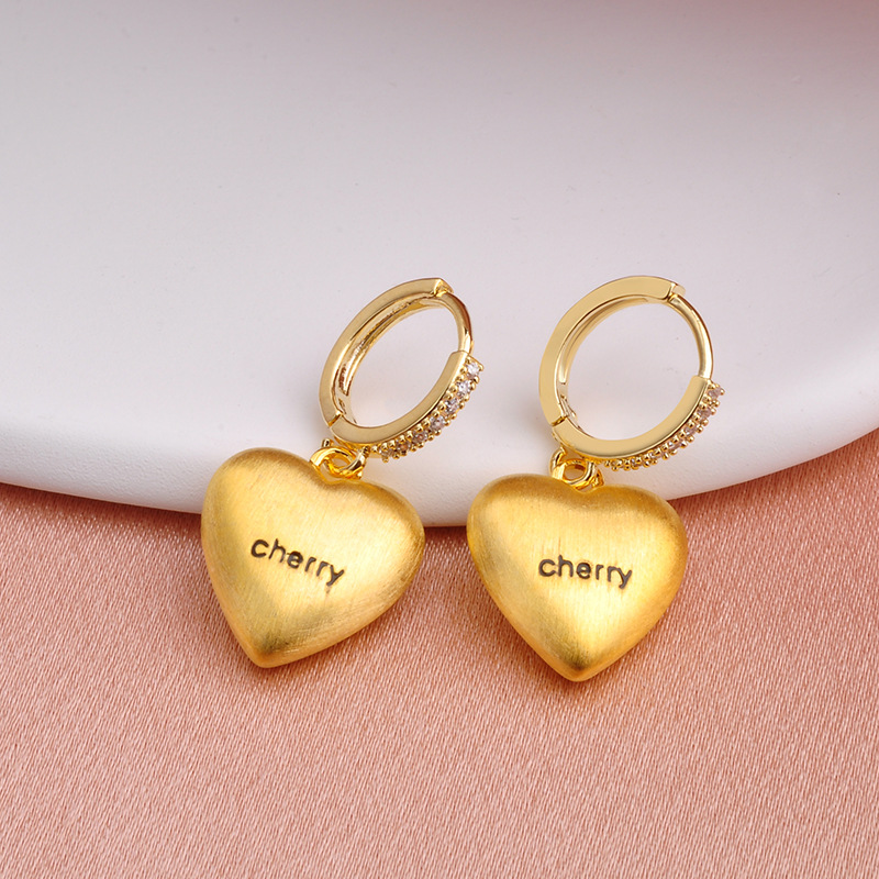 Korean cute fresh matte small design fashionable earrings heart…