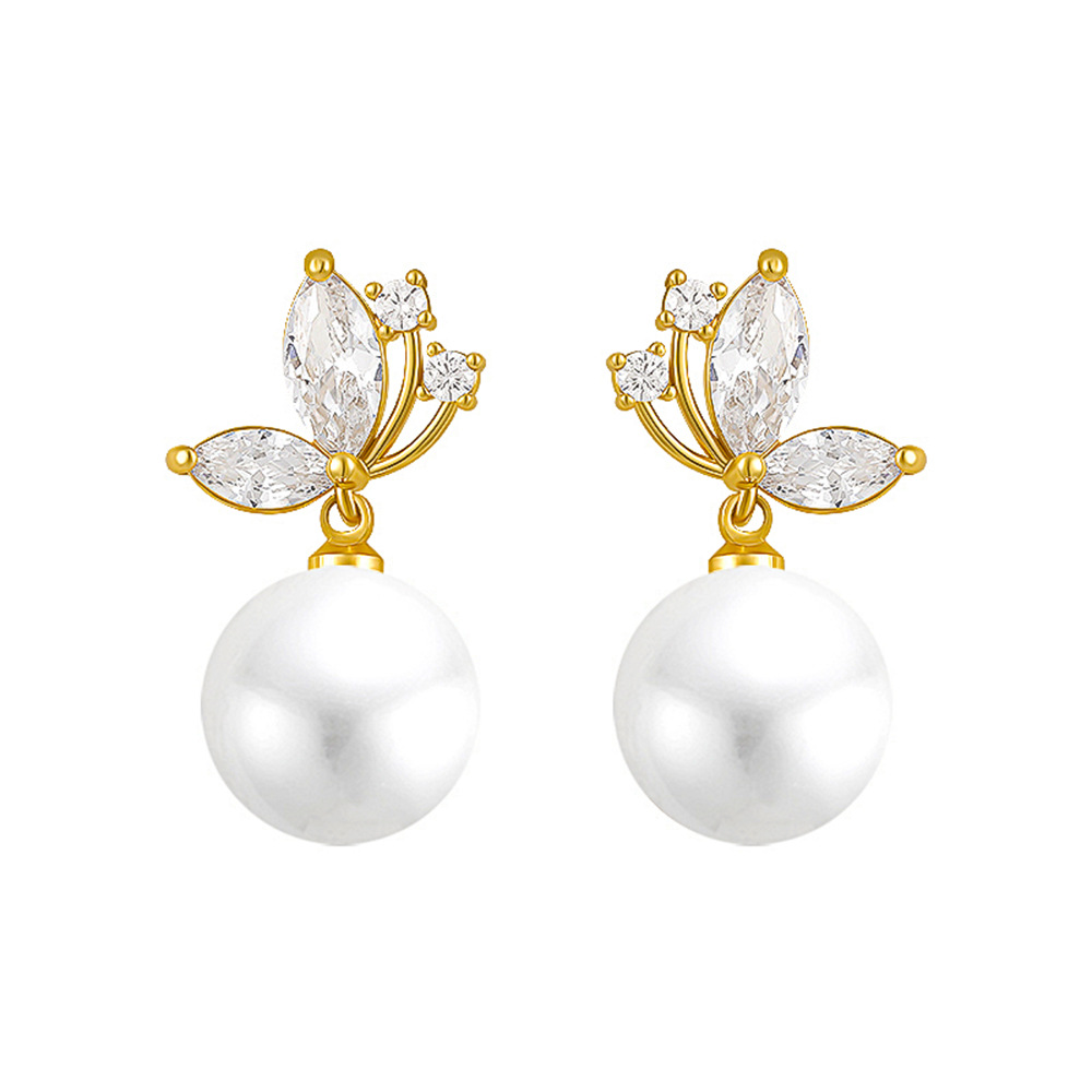 2022 New Style Zircon Butterfly Pearl Pendant Copper Inlaid Rhinestone Earrings display picture 5