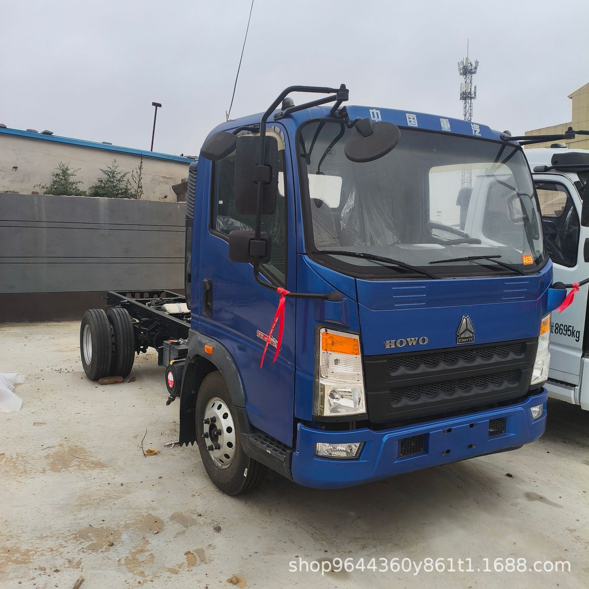 出口轻卡国三国五国六库存车5吨8吨载货运输车自卸车单桥平板车