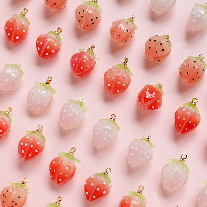 1 Piece Quantity 1 Piece Resin Tree Strawberry Pendant Charms Necklace