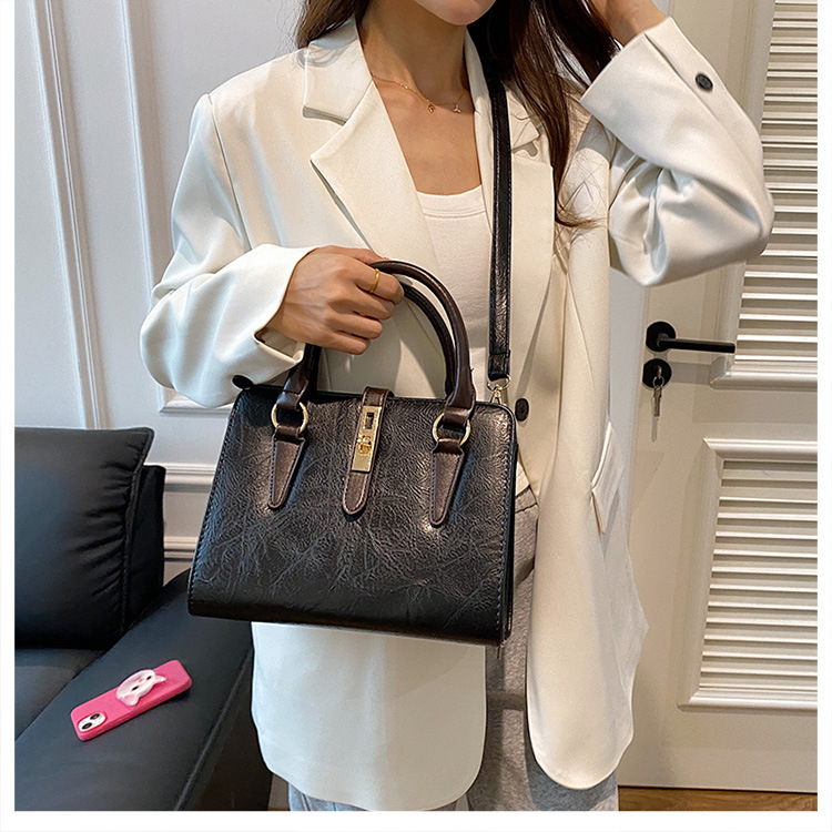 Ladies Crossbody Shoulder Bag Versatile Small Square Handbag_voghion.com