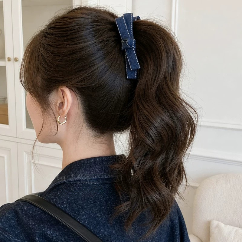 1# blue denim bow - banana clip, approximately 10cm