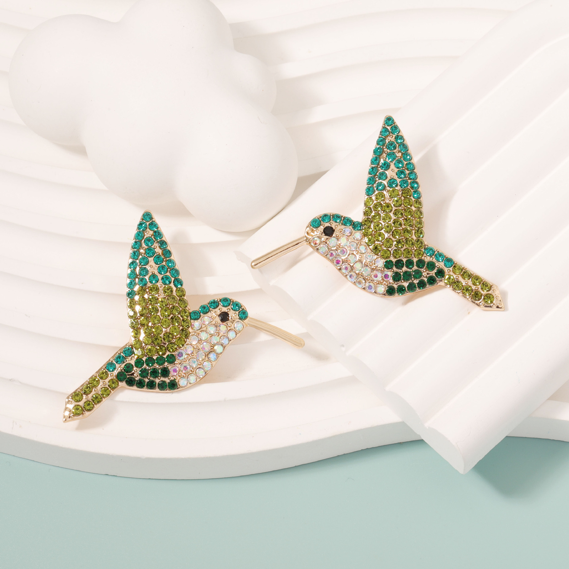 Elegant Simple Style Bird Zinc Alloy Rhinestones Women's Ear Studs display picture 5