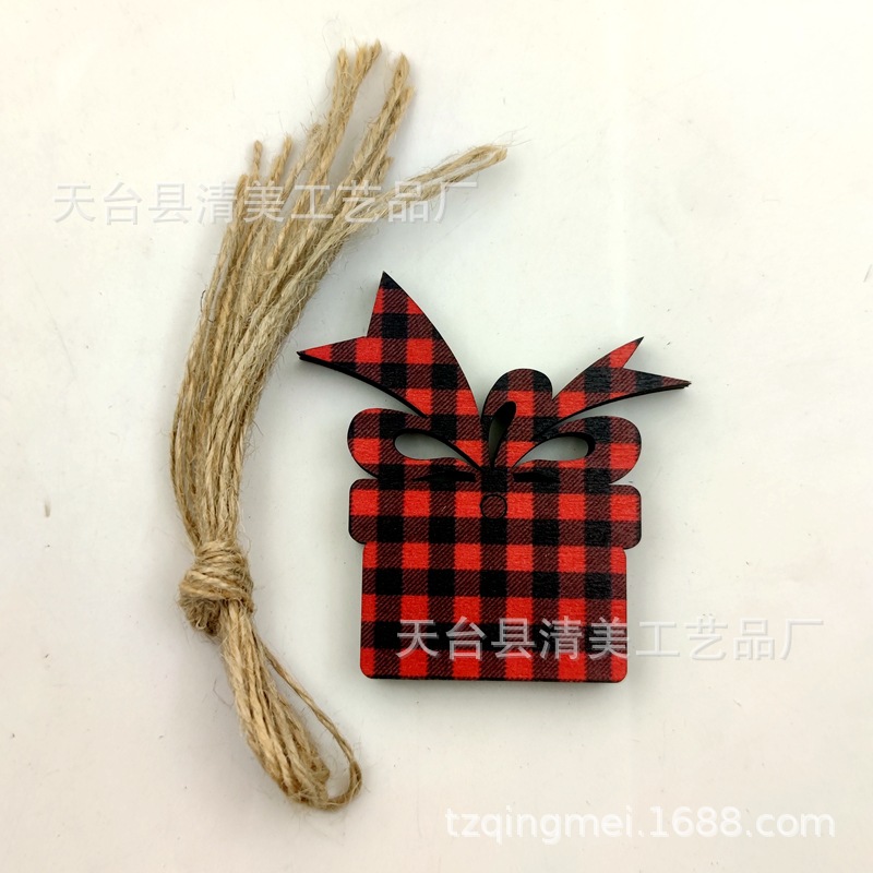 33 rojo y negro Plaid SERIE DE Navidad madera chips colgantes decorativos de Navidad se pueden combinar libremente con 10 piezas en un paquete