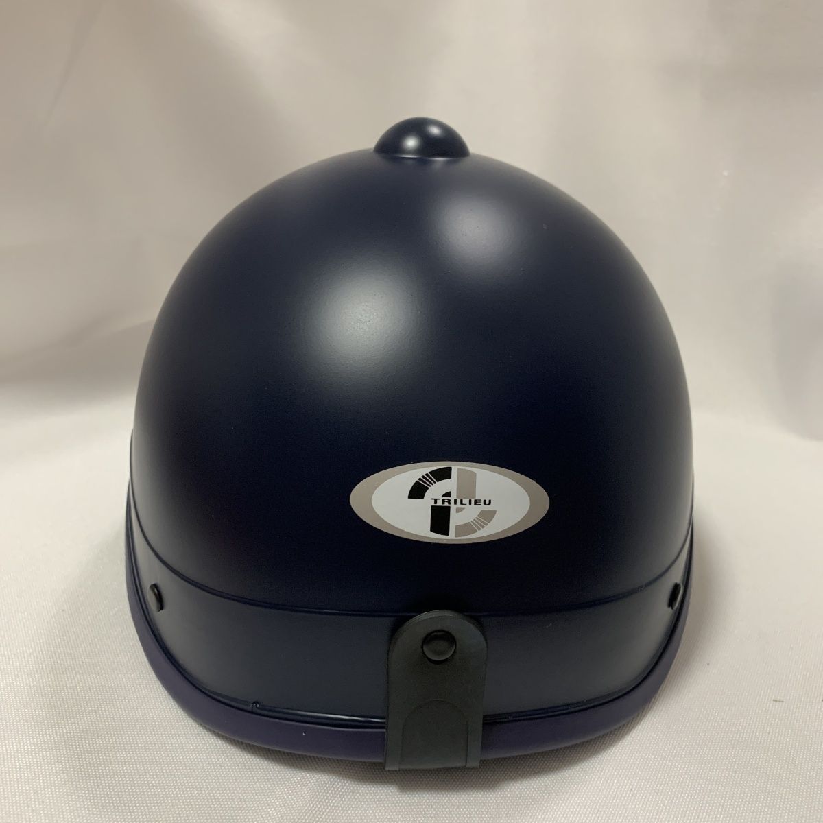 Vietnam Imported Motorcycle/Electric Vehicle Helmet - Comfortable, Breathable, Sunscreen