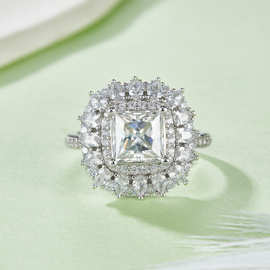 R230220028款S925银镀18K白金公主方莫桑钻女戒7*7mm/2.0CT