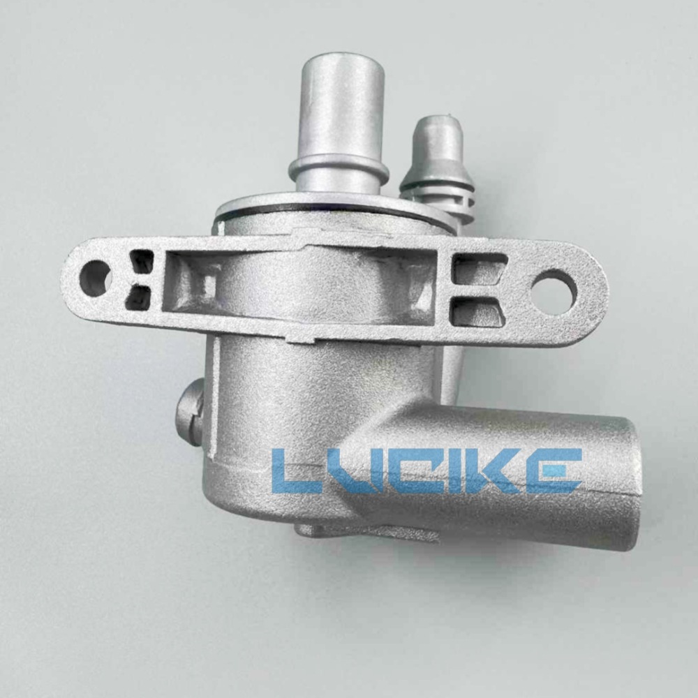 Applicable to Land Rover Range Rover Evoque Discovery 4 Discovery Sports LR093489 Coolant Separator Aluminum Alloy