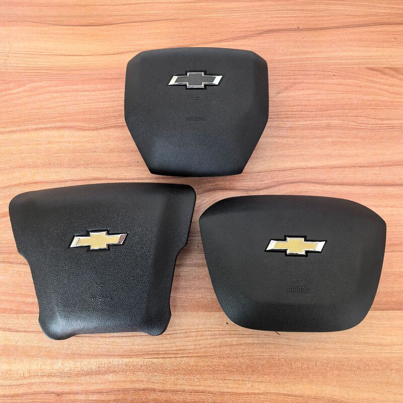 Suitable for Chevrolet Trailblazer, Silverado, Colorado Car Steering Wheel Horn Cover Suitable for Chevrolet Trailblazer, Silverado, Colorado Car Steering Wheel Horn Cover