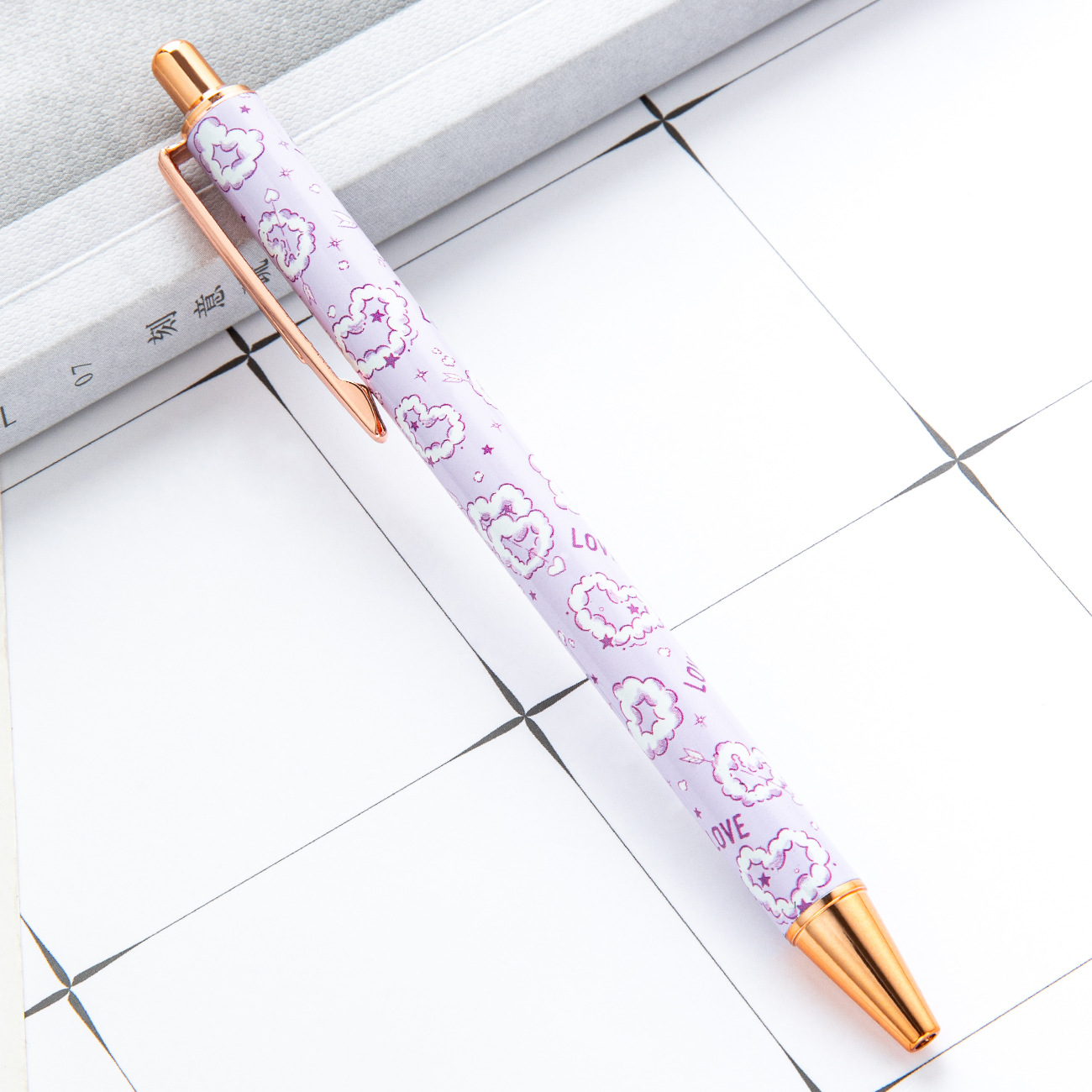 Nuevo Día de San Valentín empuje pluma linda chica corazón estudiante de Metal bolígrafo amor multi-color de transferencia de calor pintura película pluma