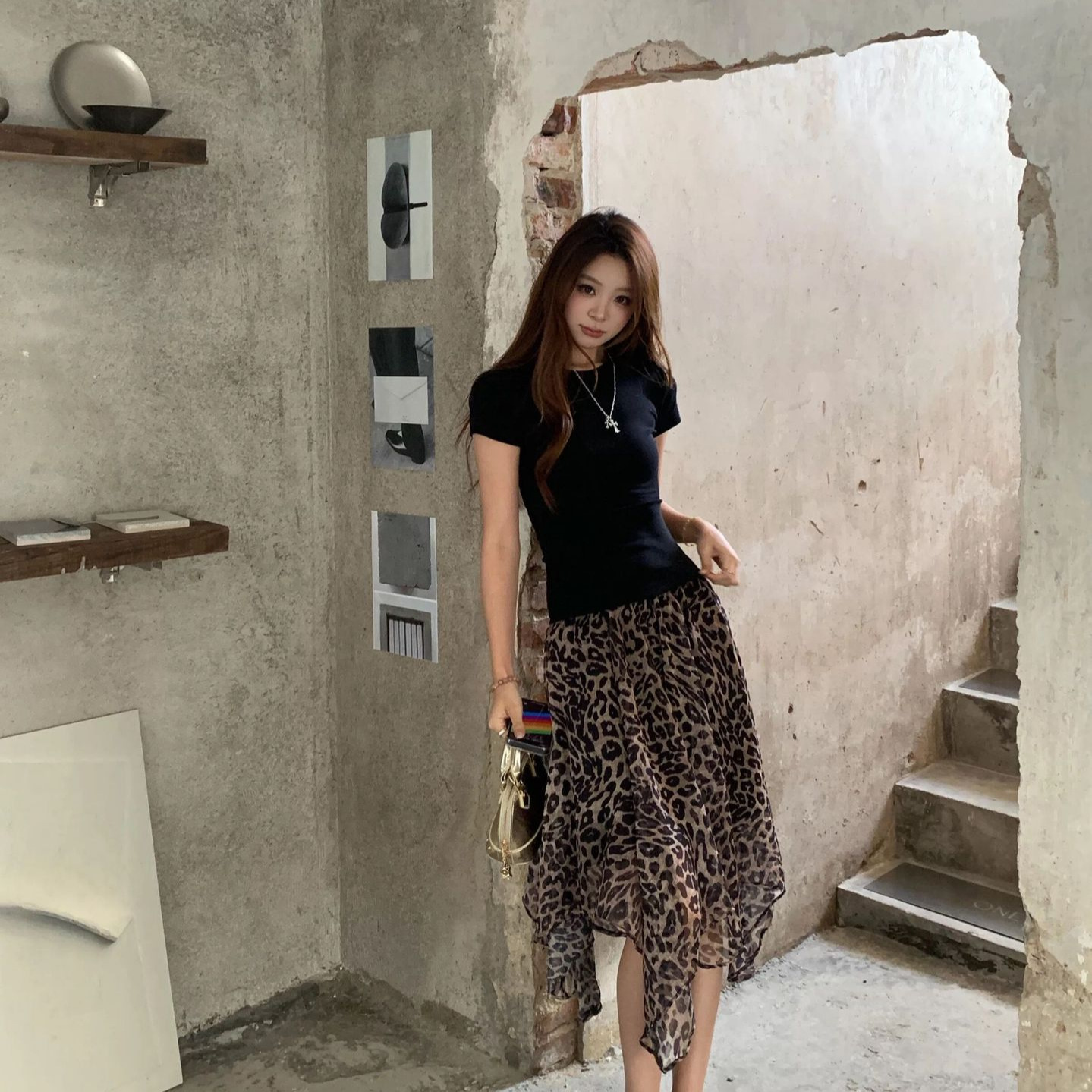 Korean-Style Retro Leopard Print Skirt, Coffee-Colored Leopard Dot Print, Elastic Waistband, Front Slit, Irregular Hem, Mid-Length Skirt