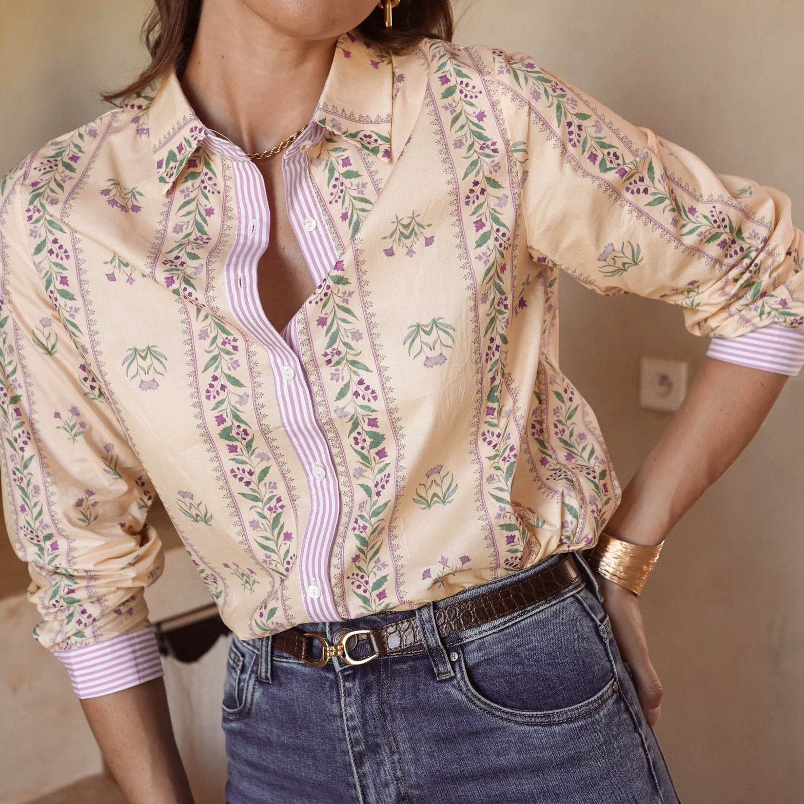 Comercio exterior de mujeres europeas y americanas camisa de manga larga francesa retro flor de corte de mujeres europeas y americanas camisa de nicho de diseño recto image 3