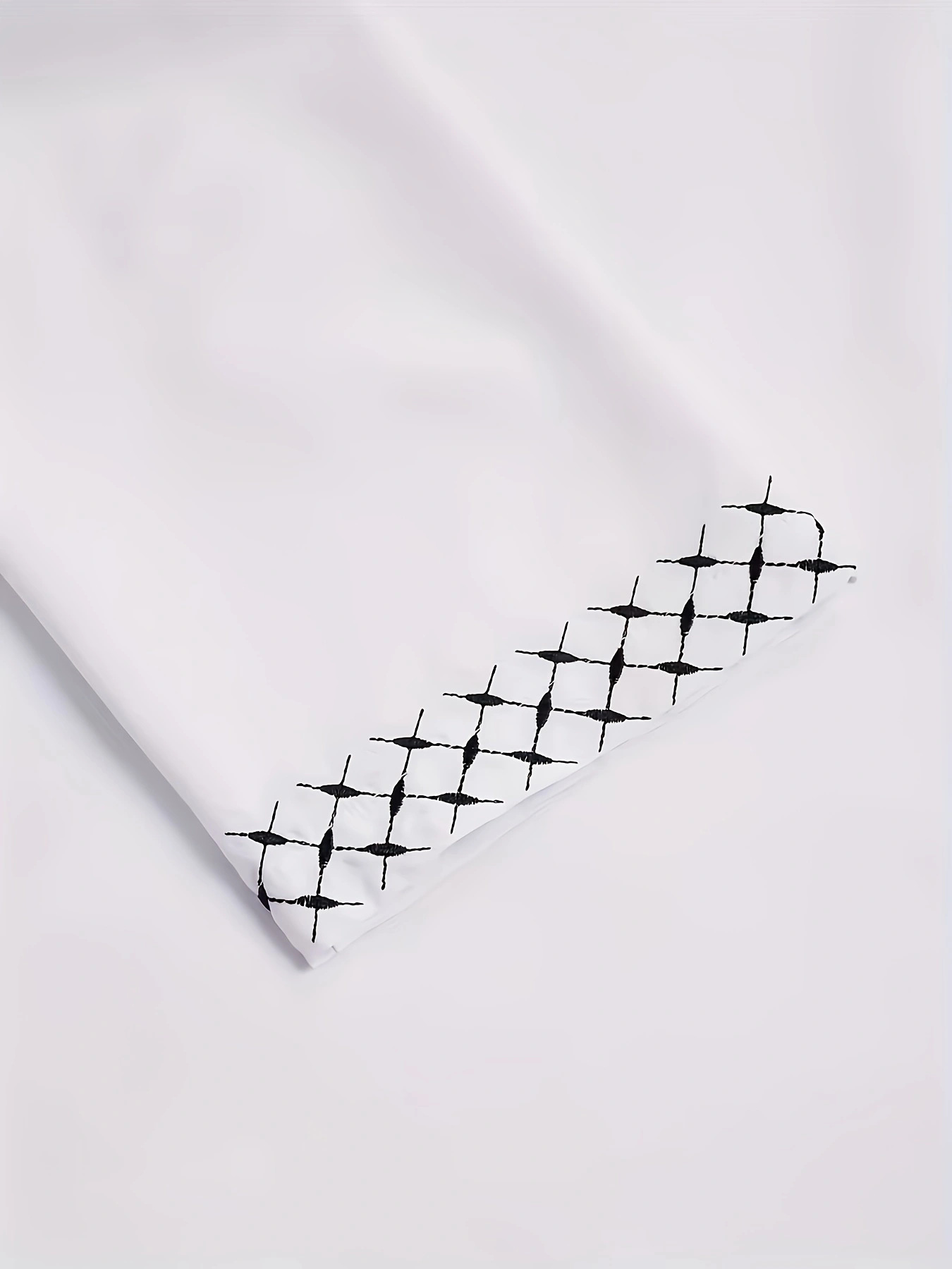 White Embroidered Arabic Thobe Men's Middle Eastern Style Robe_voghion.com