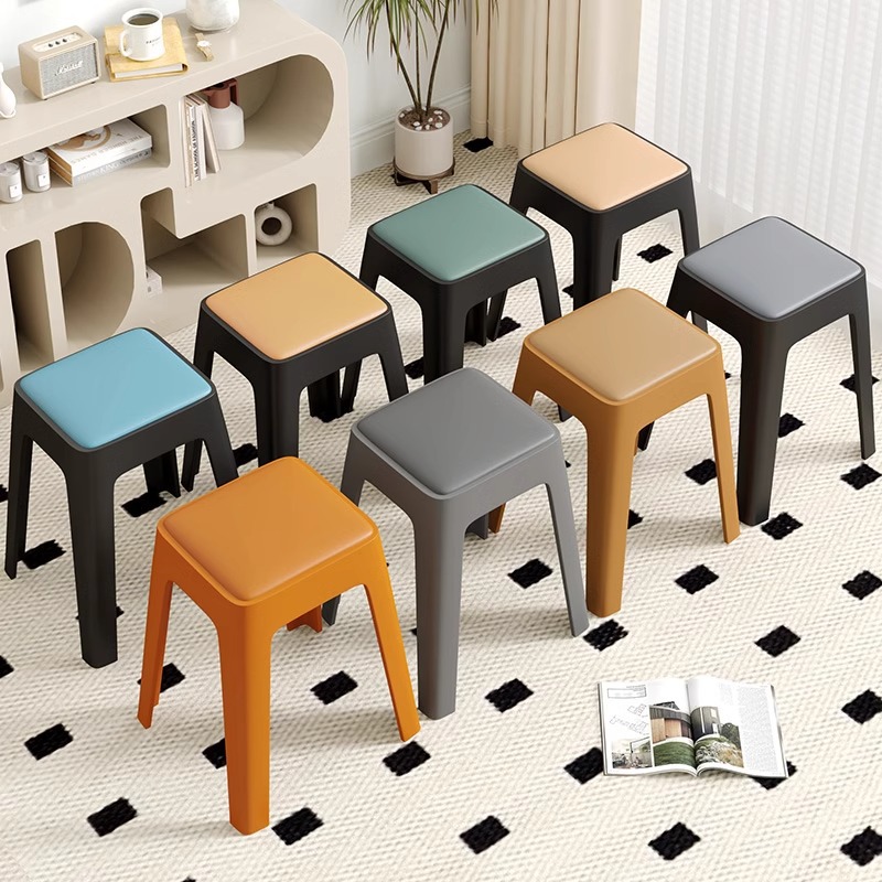 Crema de la intemperie silla simple dormitorio simple simple taburetes hogares gruesos lujosos sillas de plástico de alta calidad
