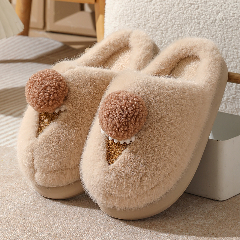 thumbnail image 1 of Nuevas zapatillas de invierno de algodón con dibujos animados para mujer, zapatos peludos de interior de suela gruesa para uso doméstico, zapatos cálidos de algodón medio antideslizantes para uso exte, 1 of 5