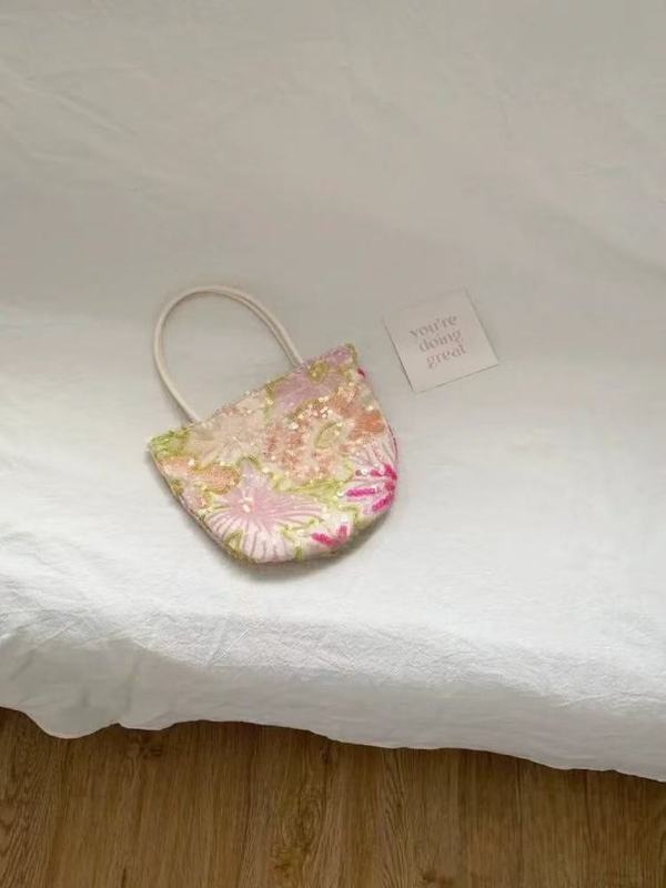 フランスの花刺繍スパンコールハンドバッグカジュアル携帯電話バッグ高価値小さな新鮮なウォーキングハンドヘルドクロスボディバッグ|undefined