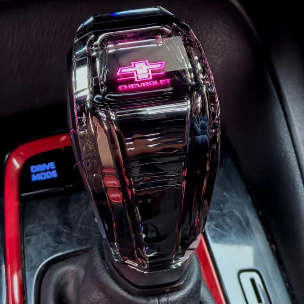 Suitable for Chevrolet Malibu, Cruze, Orlando, Equinox, crystal luminous gear shift knob