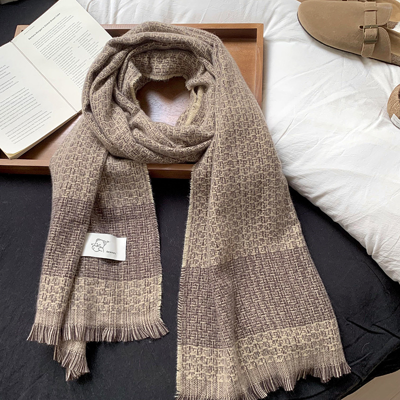 Bufandas de invierno femeninas de alta calidad 2025 nuevo estilo coreano de cachemira pequeña fragancia de moda bufandas cálidas