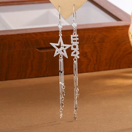 耳线;项链;耳钉