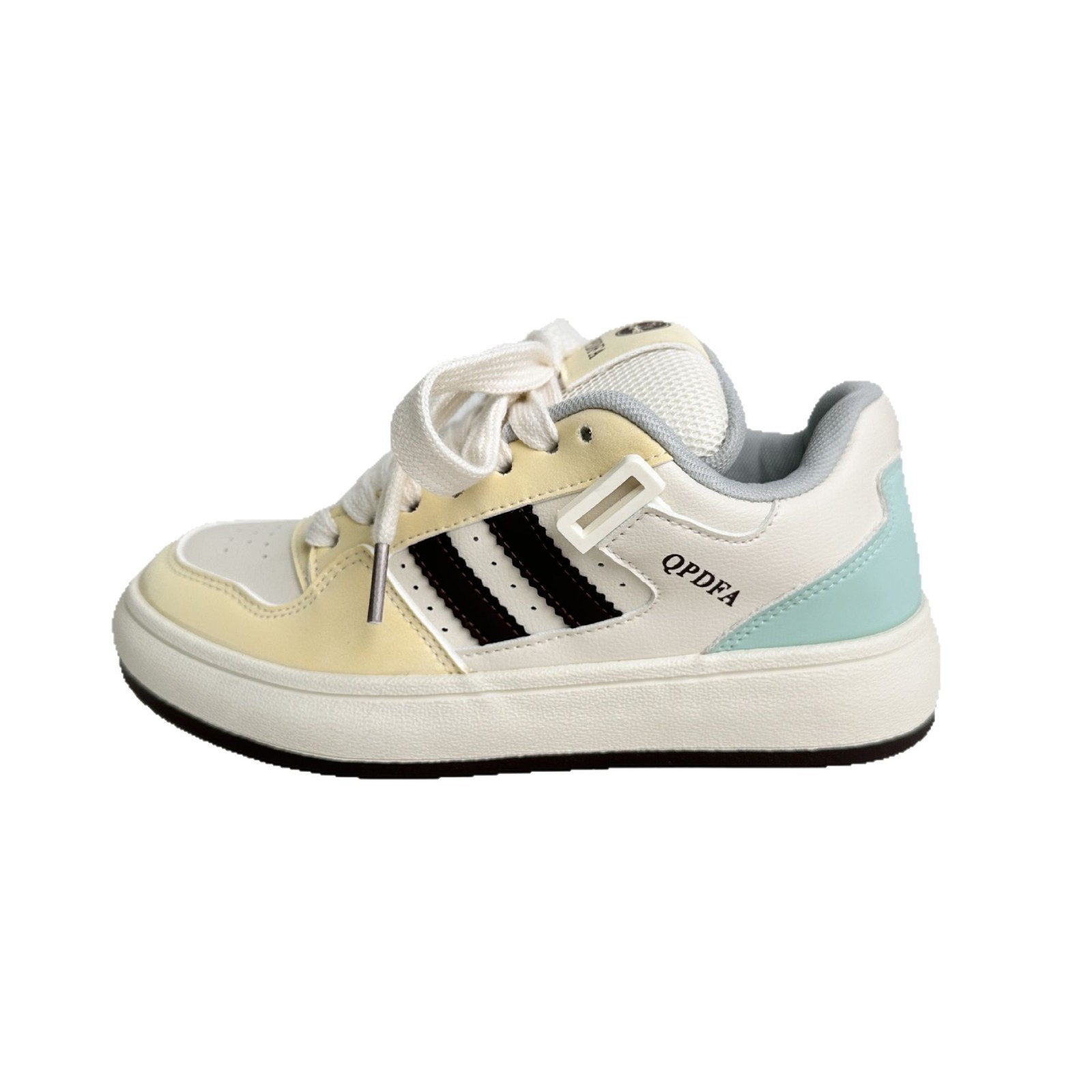 Yuanbo 2025 primavera nuevos zapatos de deporte para estudiantes, zapatos blancos de tendencia de todo fósforo para mujeres, zapatos de lona deportivos casuales coreanos, en nombre del cabello