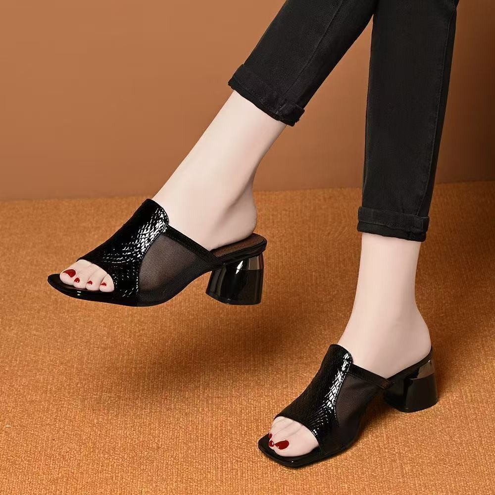 Zapatos de mujer de tamaño grande, tela de malla de moda coreana transpirable, dedos abiertos y versátiles, zapatillas de tacón grueso para mujeres. image 2