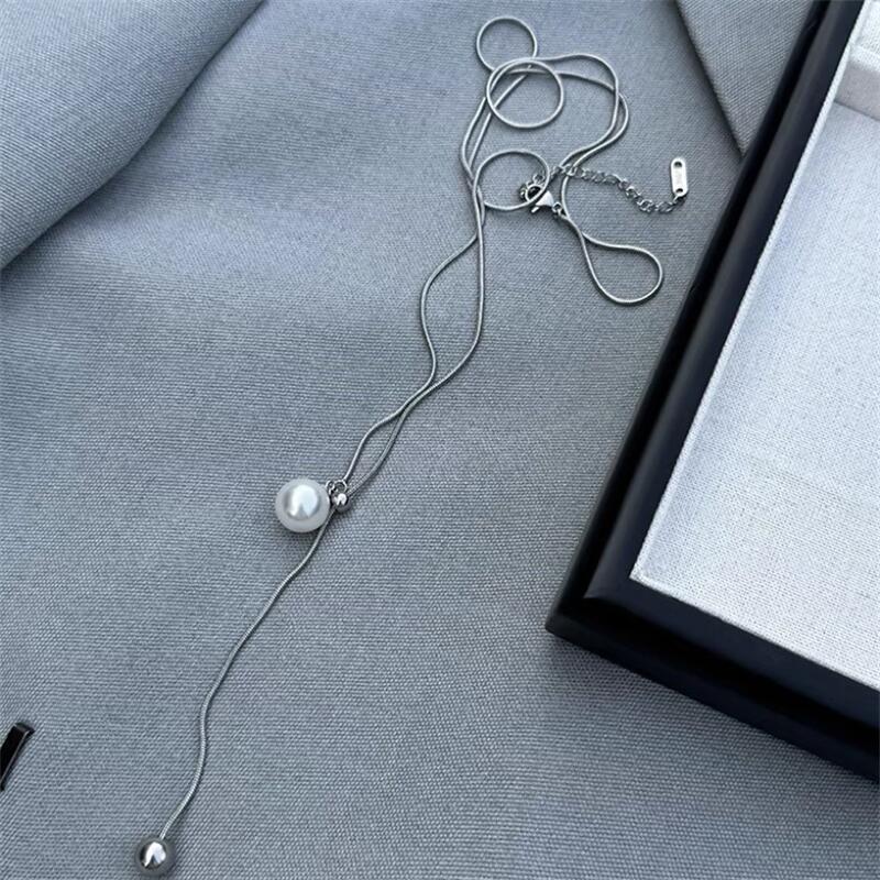 Small design long elegant universal sweater pearl