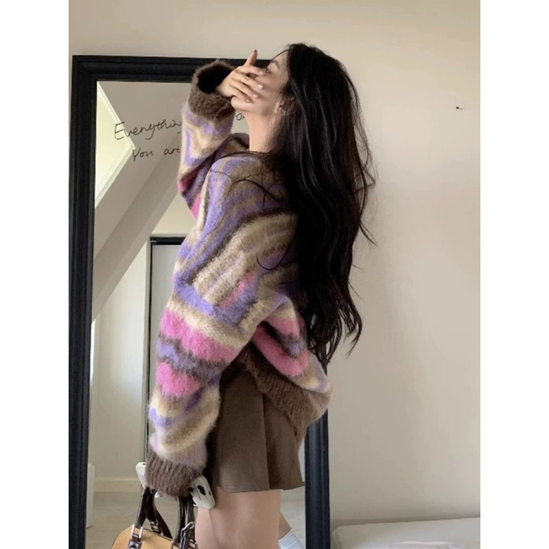 Rainbow striped sweater for women autumn and winter thickened chic beautiful gentle Korean style atmosphere lazy style sweater top Rainbow striped sweater for women autumn and winter thickened chic beautiful gentle Korean style atmosphere lazy style sweater top