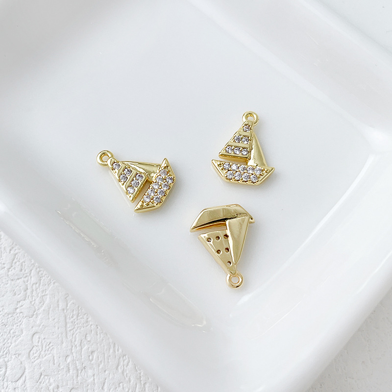 4g Weight Pendant Jewelry Making Type 18K Gold Plated Plating Material DIY Jewelry Accessories Classification 1 Piece Quantity Copper Material Starfish, Dolphin Pattern Plating Design Retro, Marine Style Style 1 Piece Copper 18K Gold Plated Starfish Dolphin Pendant 23