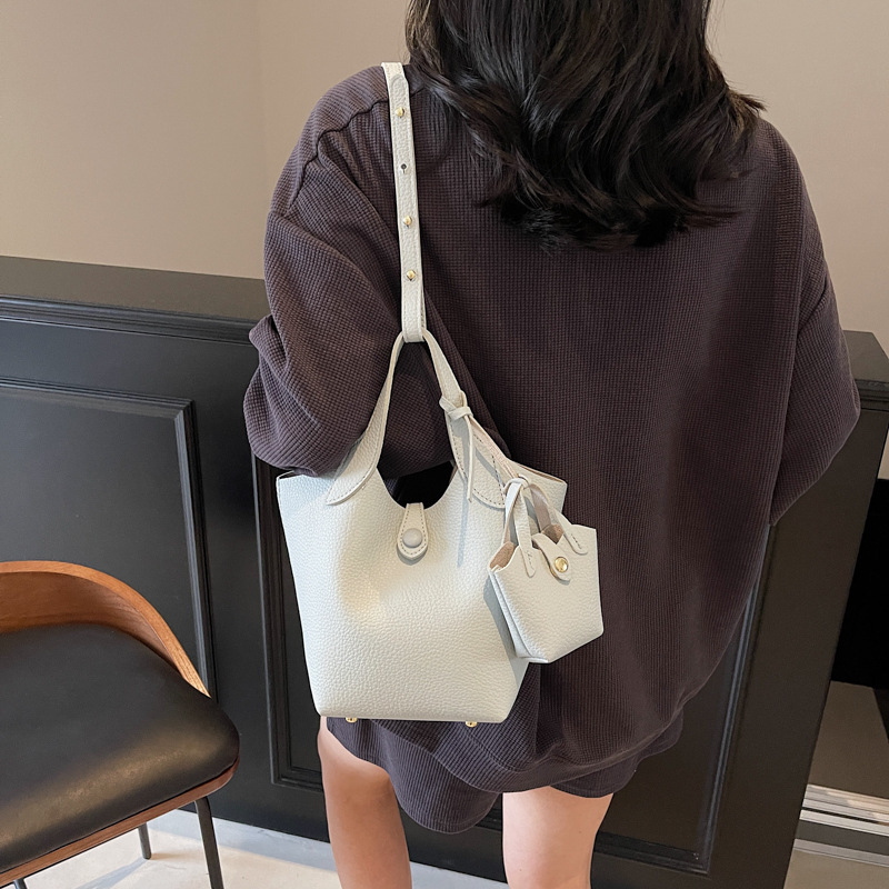 春夏女包水桶包百搭经典菜篮子高级感小众女包2025新款手提包包|undefined