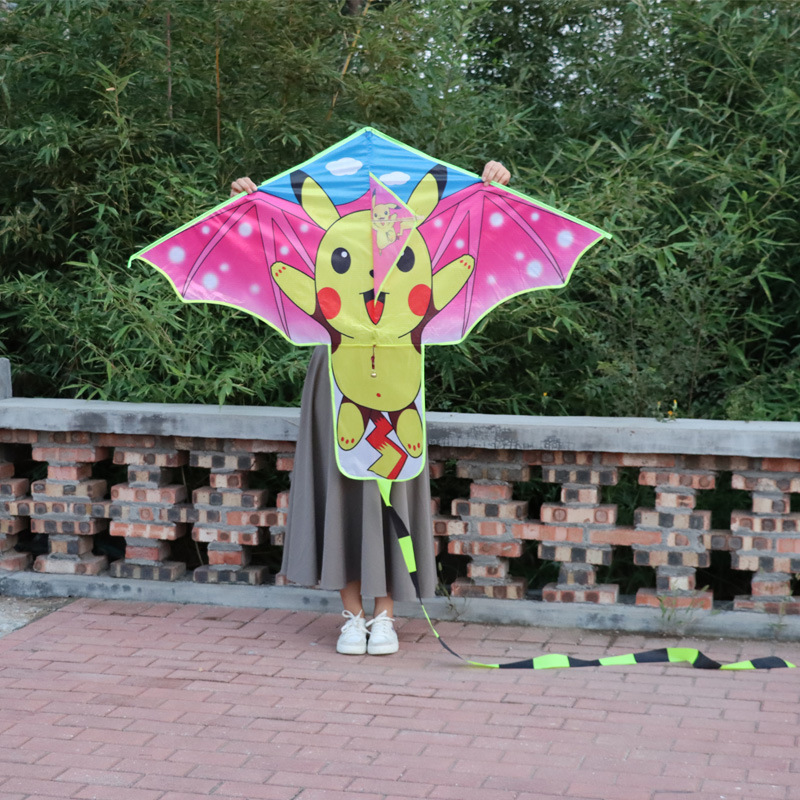 Wholesale Weifang Kite 1.4-meter curved edge kite with long tail, high-definition heat printing, easy to fly, cartoon style, kiosk wholesale