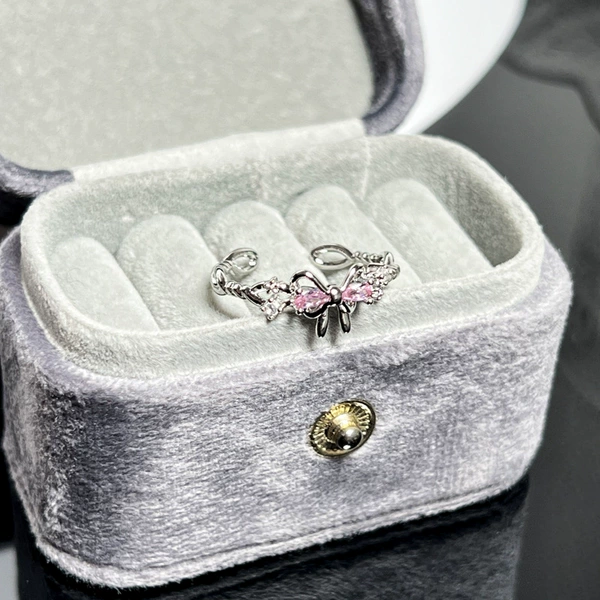 One size ring