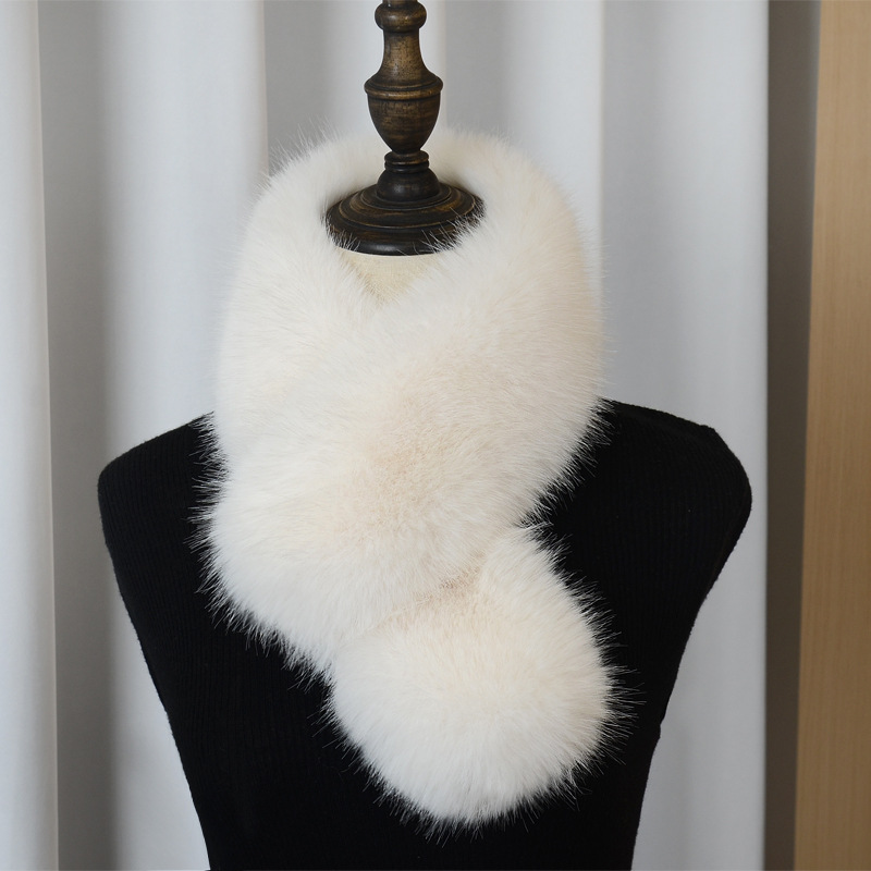新款仿毛绒气质围脖保暖围巾加厚仿皮草狐狸毛交叉毛领韩版百搭款