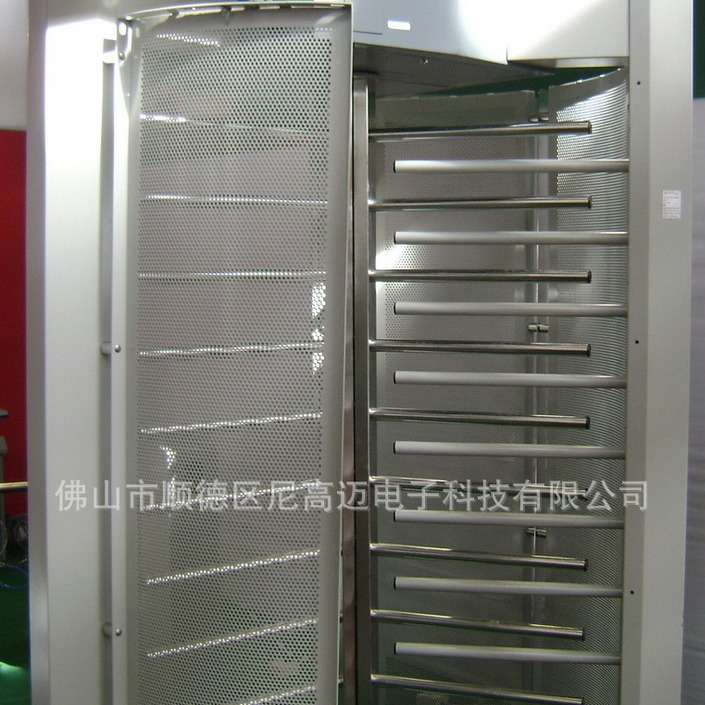 三翼120度全高旋转门,生物识别门禁旋转滚闸厂家,安检封闭式转闸