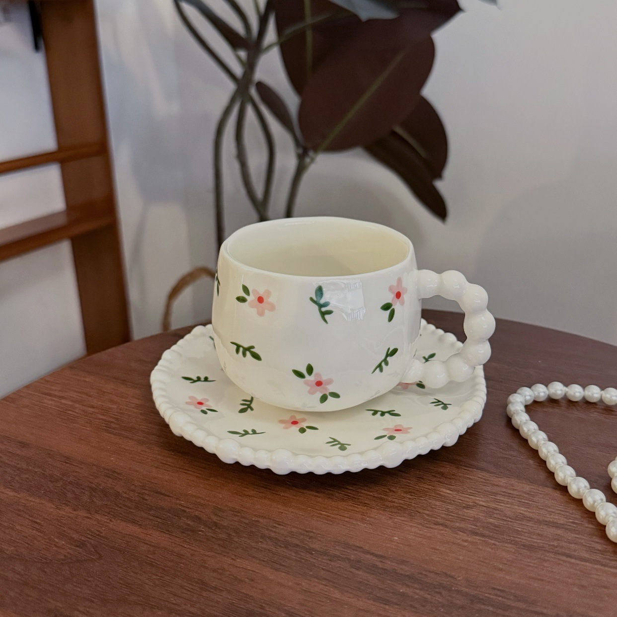 Ins estilo francés mano irregular cerámica taza de café plato mango de cuentas amor plato de té de la tarde taza transfronteriza