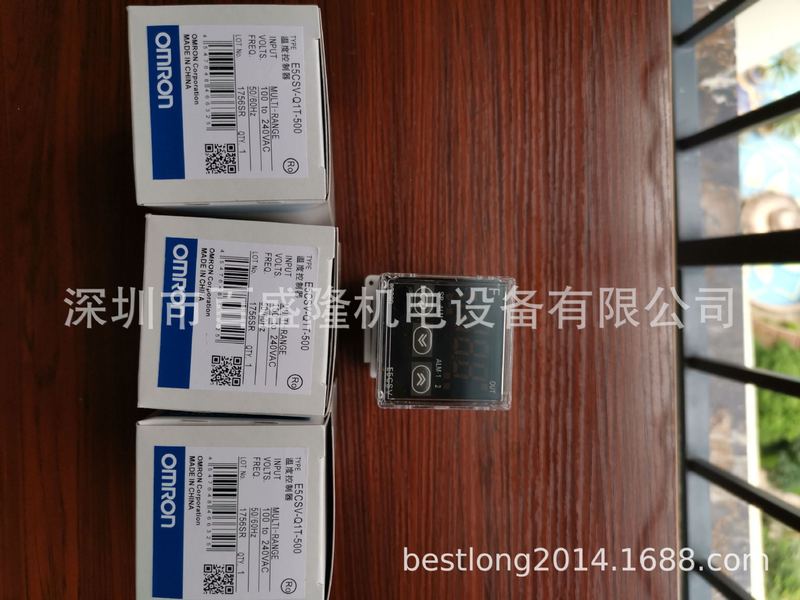 in stock supply original new genuine goods OMRON OMRON E5CSV-Q1T-500 negotiable