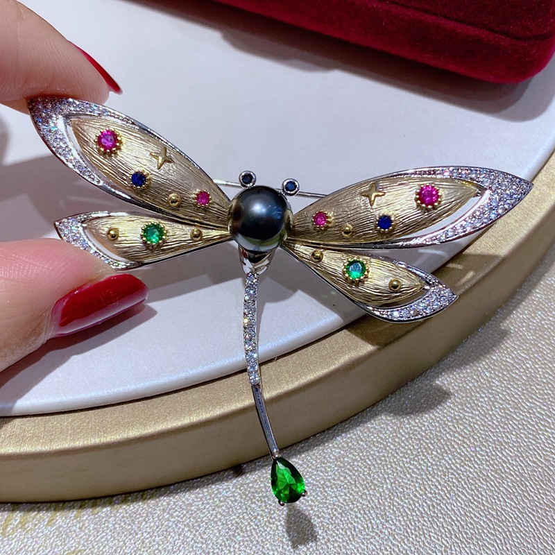 temperament grace Tahiti Black Pearl Sternum fashion Color diamond Matte wire drawing Dragonfly Brooch Pin Scarf buckle