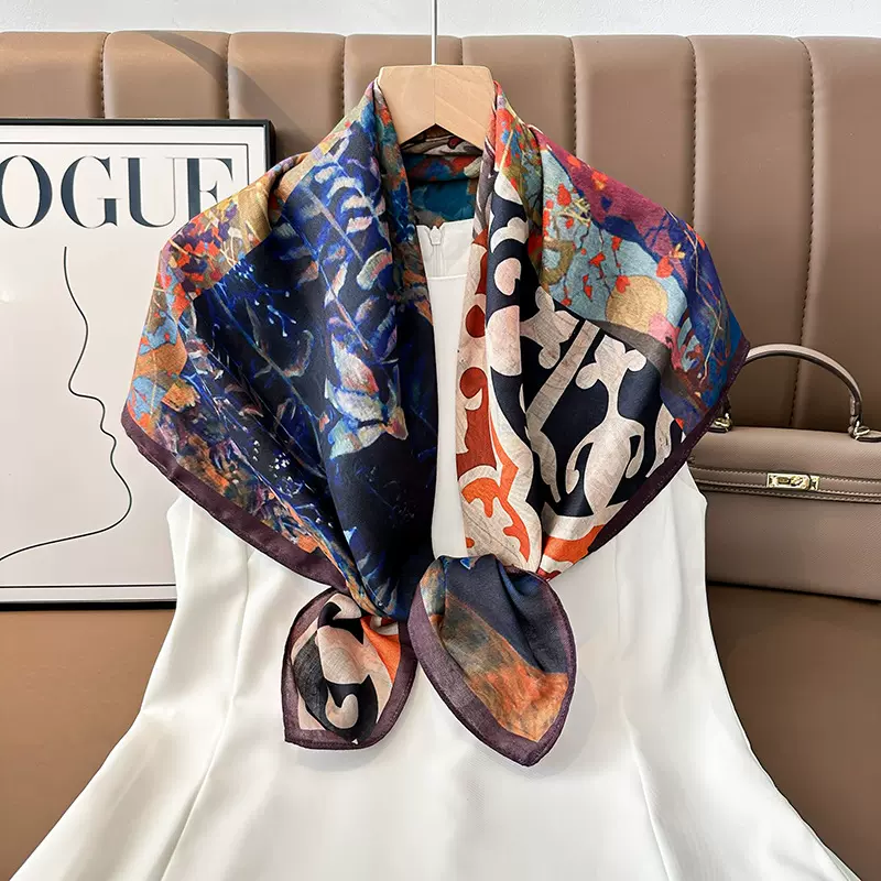 新款丝绒双面印花方巾女士韩版复古人字纹90丝巾外搭气质披肩批发