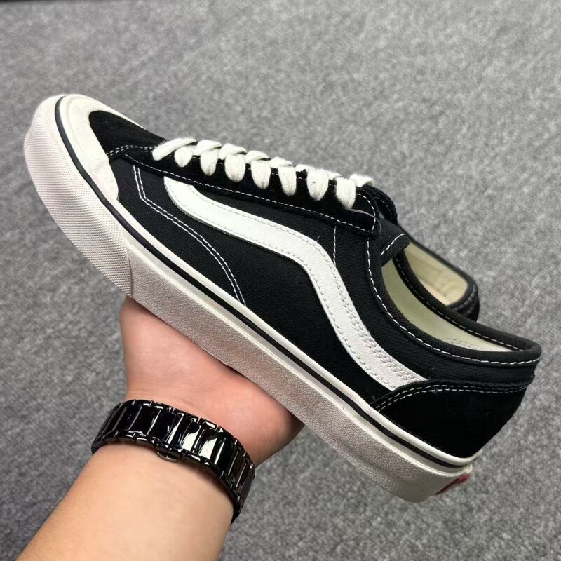2026 Spring New Off-White Low-Top Canvas Shoes, Retro Men's Versatile Shoes, Popular Sneakers, Lightweight Men's Shoes