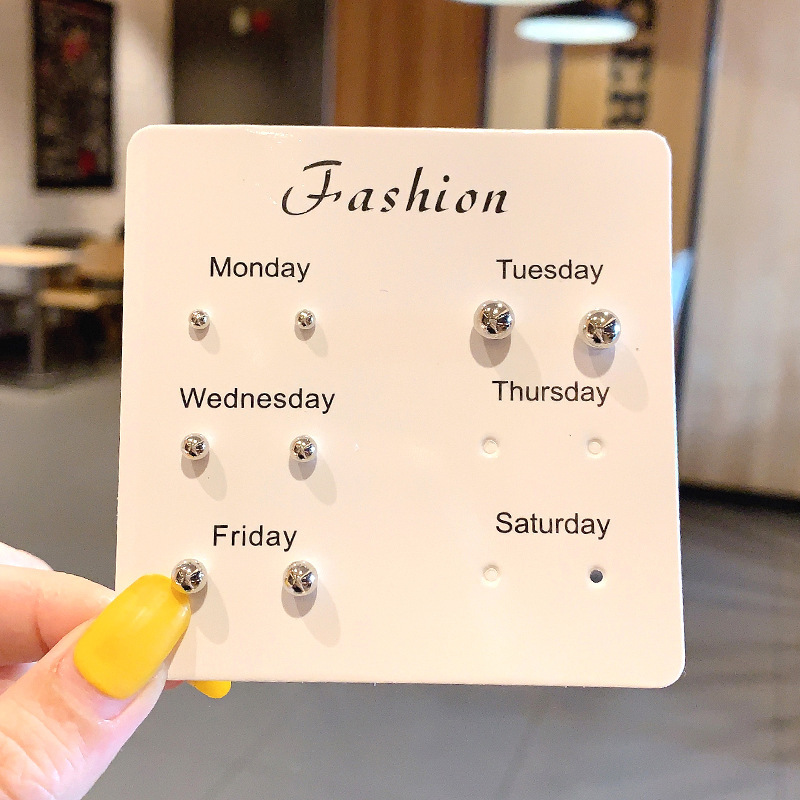 Conjunto de aretes de estilo ins 2024 nuevos aretes de moda pendientes de mujer, estilo de moda, temperamento dulce y versátil, abanico de diosa