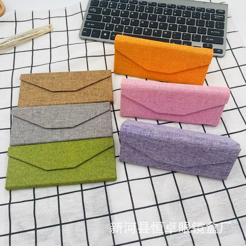 Linen Triangle Glasses Case, High-End Portable Sunglasses Storage Box for Male and Female Students, Wholesale Glasses Storage Box