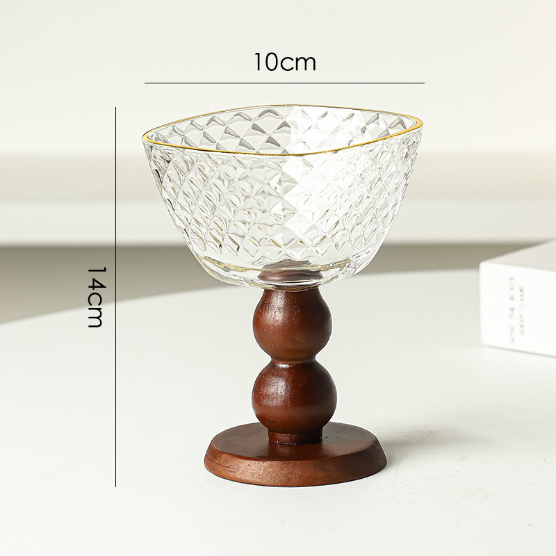 망치로 두드린 금테 유리 + 갈색 나무 높은 다리