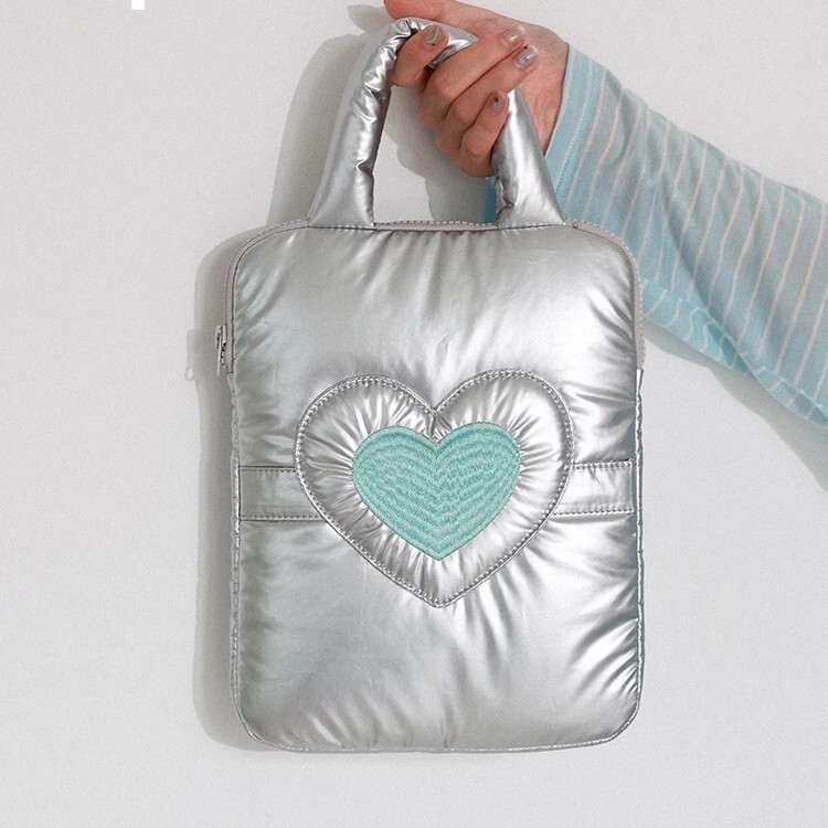 Niche fashion new trend portable tablet computer bag portable love embroidery 11 inch ipad protection storage bag