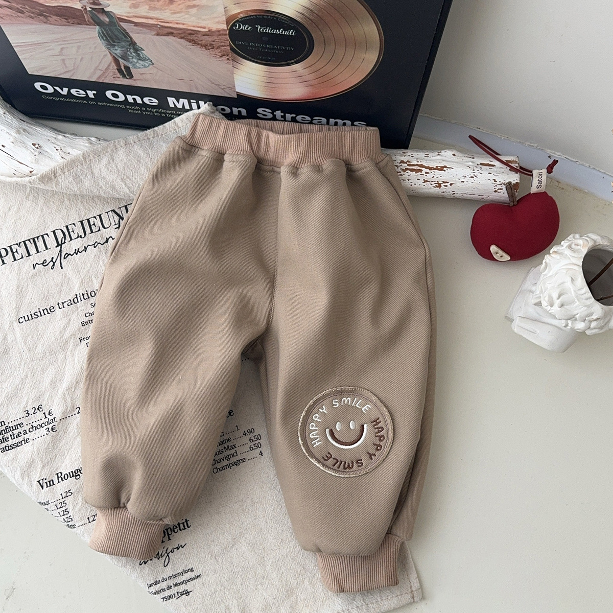 Ropa para niños coreanos, abrigos acolchados para bebés y niños pequeños, tops de moda, ropa de salida de otoño e invierno para niños de 1 a 3 años