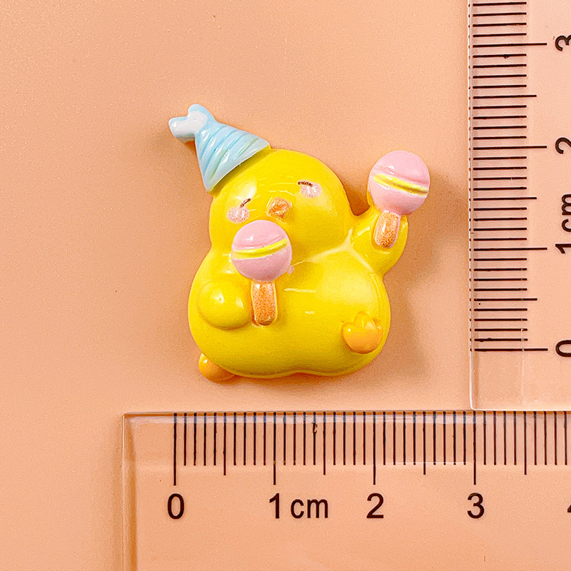 De dibujos animados brillante profesional amarillo pollo serie resina accesorios DIY crema pegamento hecho a mano zapato hebilla sombrero parche transfronterizo