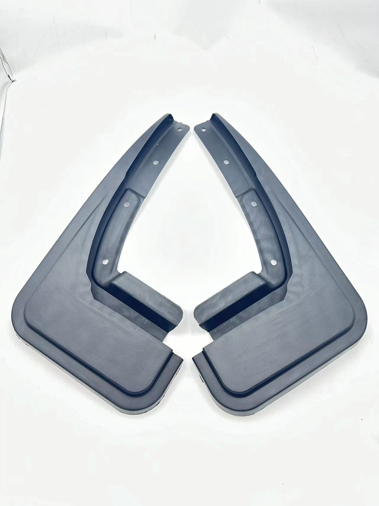 Aplicable Ford Lone Ranger Maverick para automóviles neumáticos para el comercio exterior suministro de ventas transfronterizas un agente