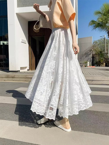 Lace Under Skirt with Fleece, Fashionable and Versatile, Retro Qipao Style, Matched with Medium-Length Skirt