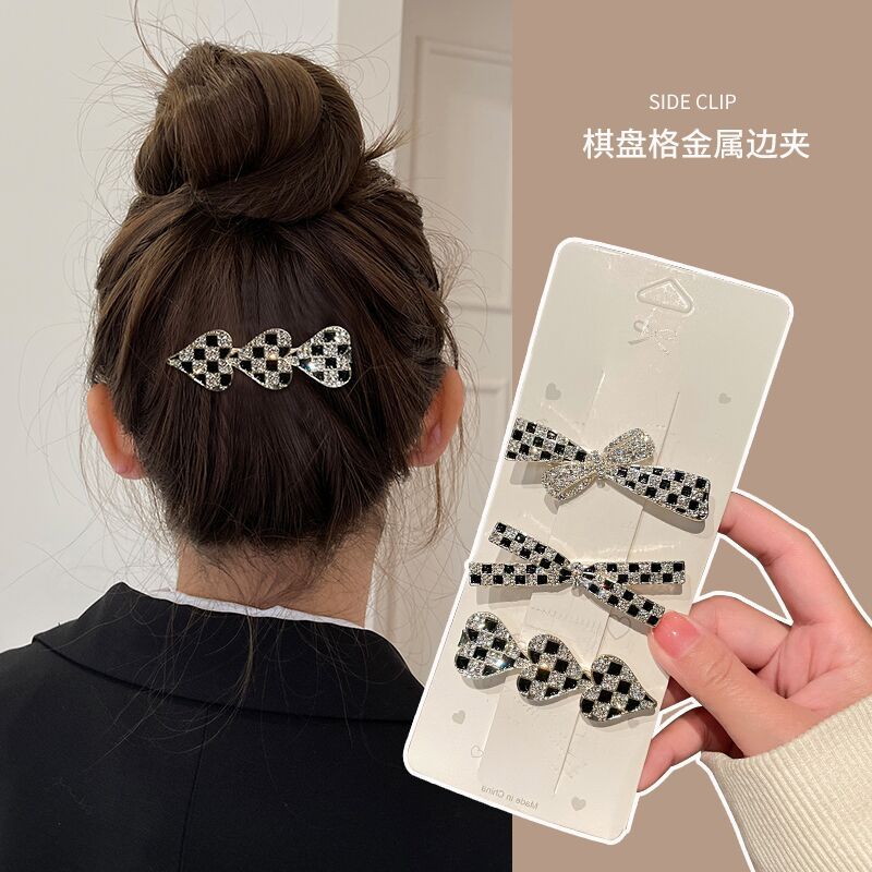 B05D1F62E0322E40828348FBFBA2B7