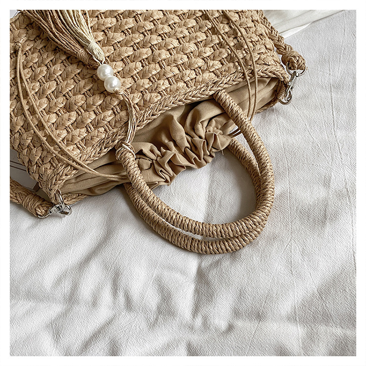 Fashion Straw Woven Messenger Tassel Bag display picture 11