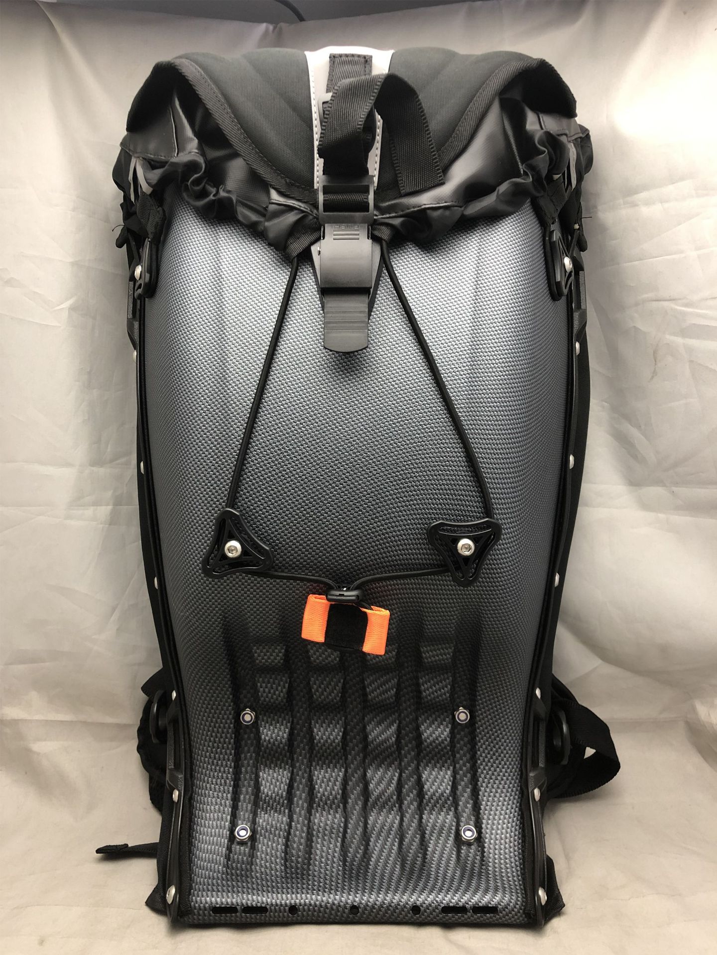 Casco de motocicleta, equipo de motocicleta para hombres, mochila de doble hombro impermeable, jinete de motocicleta, mochila de cáscara dura, Kai Wei Kang